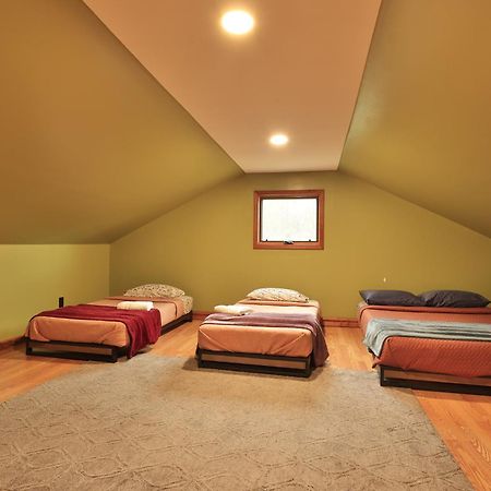 The Chariot - Creek Front With Hottub, Fire Pits, Billiards, Ev Charger - Sandalwood Stays Blue Ridge Buitenkant foto