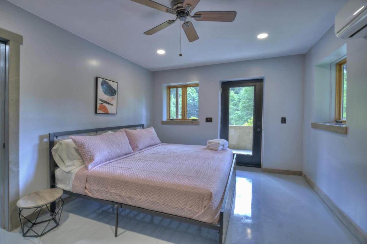 The Chariot - Creek Front With Hottub, Fire Pits, Billiards, Ev Charger - Sandalwood Stays Blue Ridge Buitenkant foto