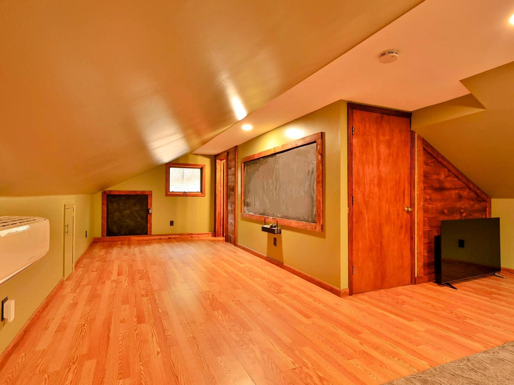 The Chariot - Creek Front With Hottub, Fire Pits, Billiards, Ev Charger - Sandalwood Stays Blue Ridge Buitenkant foto